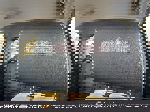 Used 2017 Chevrolet Silverado 2500 High Country w/ Duramax Plus Package image 20