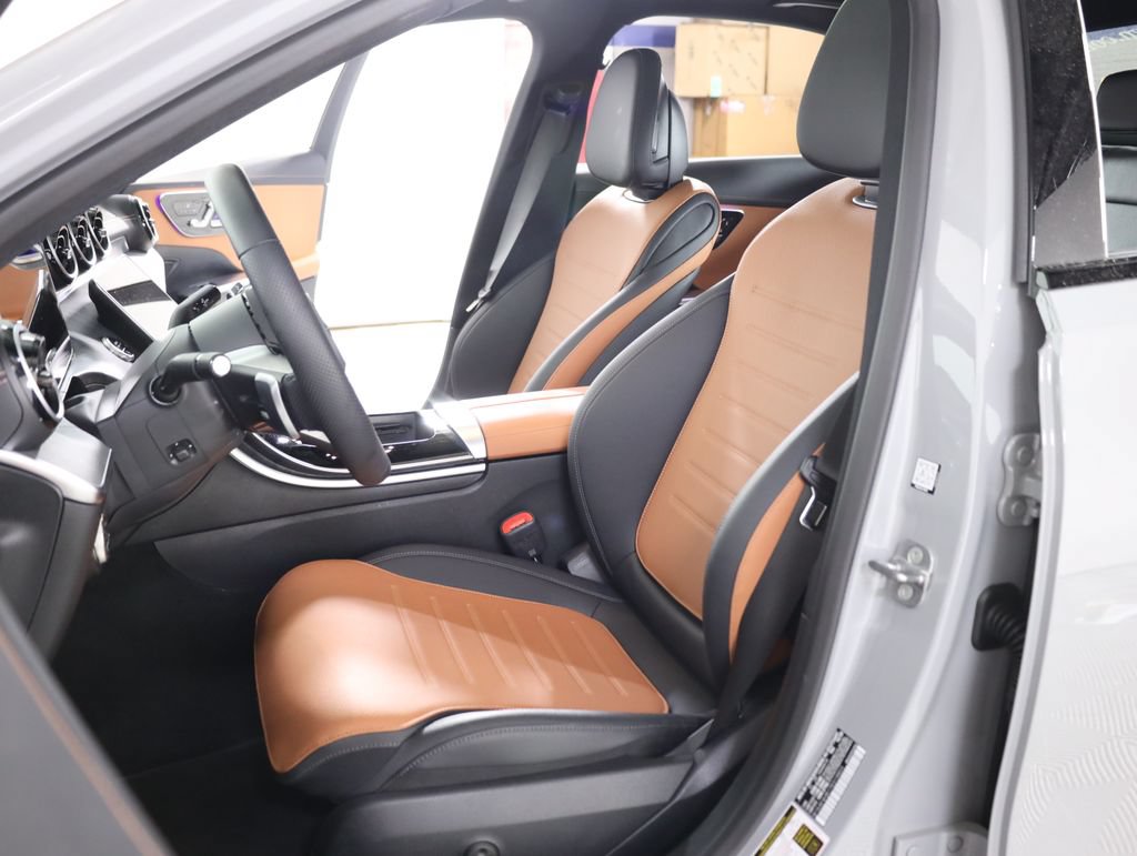 Certified 2026 Mercedes-Benz C 300 4MATIC Sedan image 48