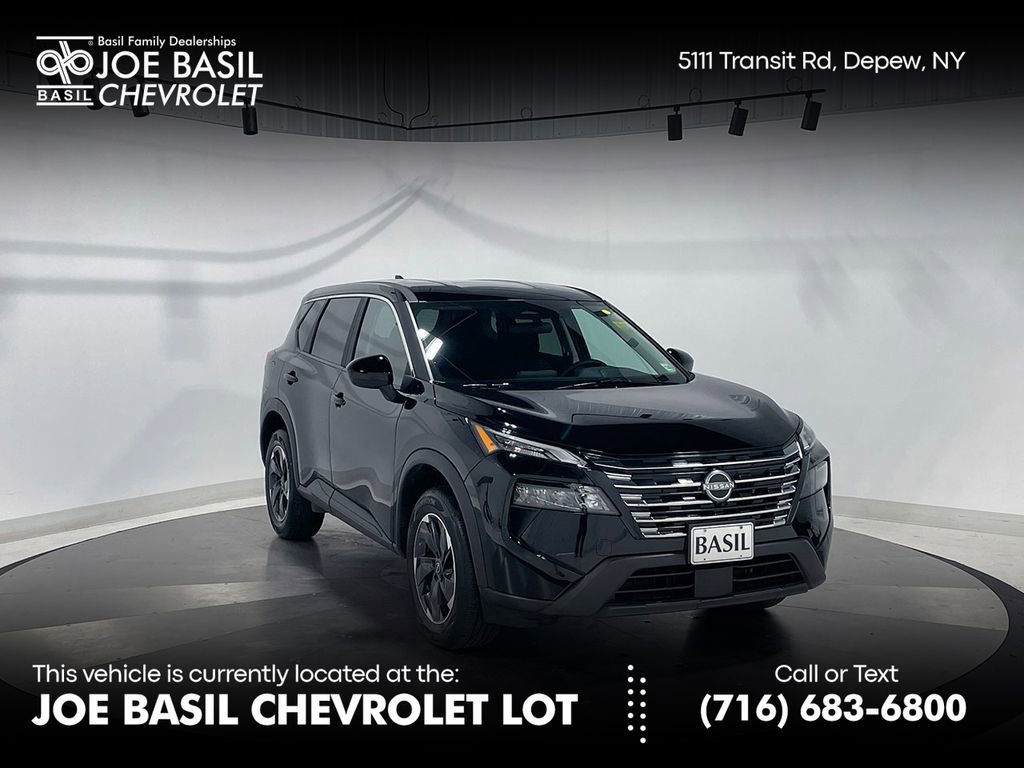 Used 2026 Nissan Rogue SV AWD/4WD image 1