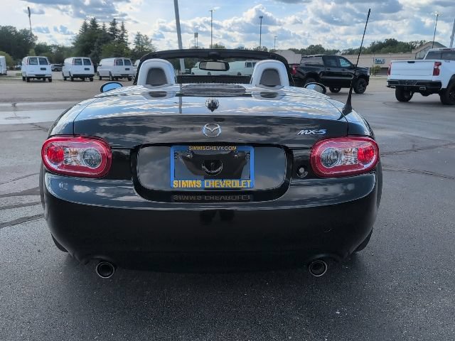 Used 2011 MAZDA MX-5 Miata Grand Touring RWD image 6