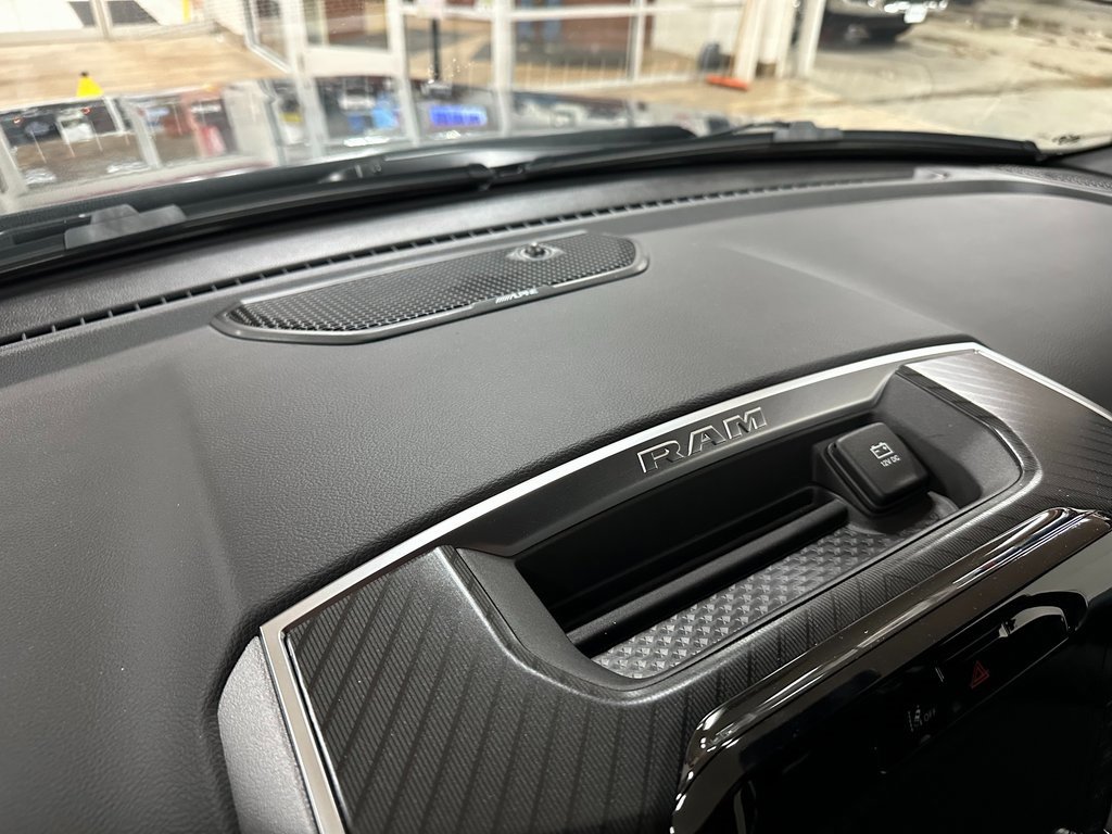 New 2025 RAM 1500 Big Horn image 38