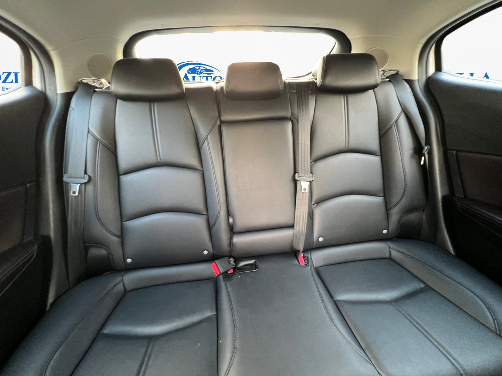 Used 2018 MAZDA MAZDA3 Touring image 12