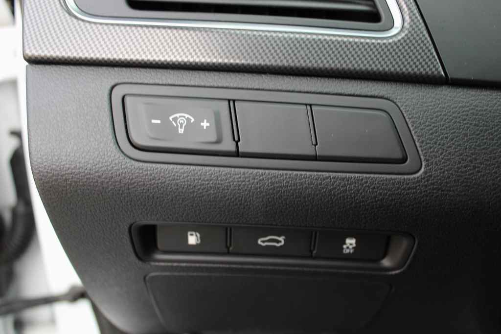 Used 2017 Hyundai Sonata Sport w/ Value Edition Package 02 image 13