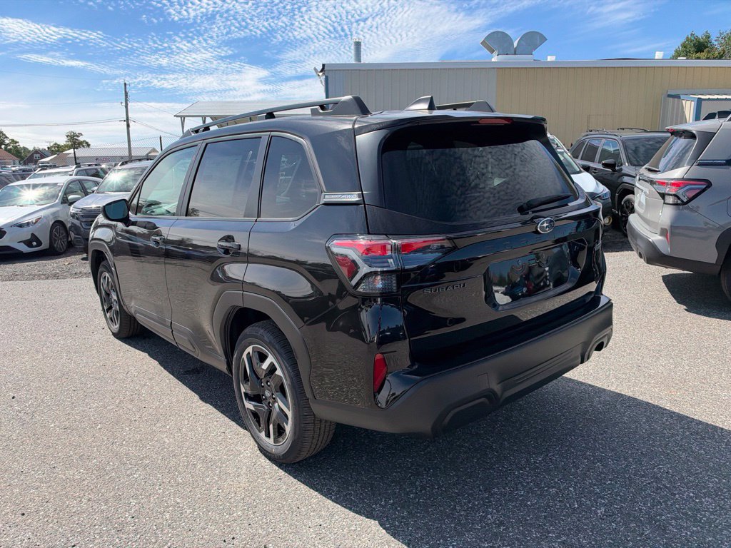 New 2026 Subaru Forester Premium AWD/4WD image 7
