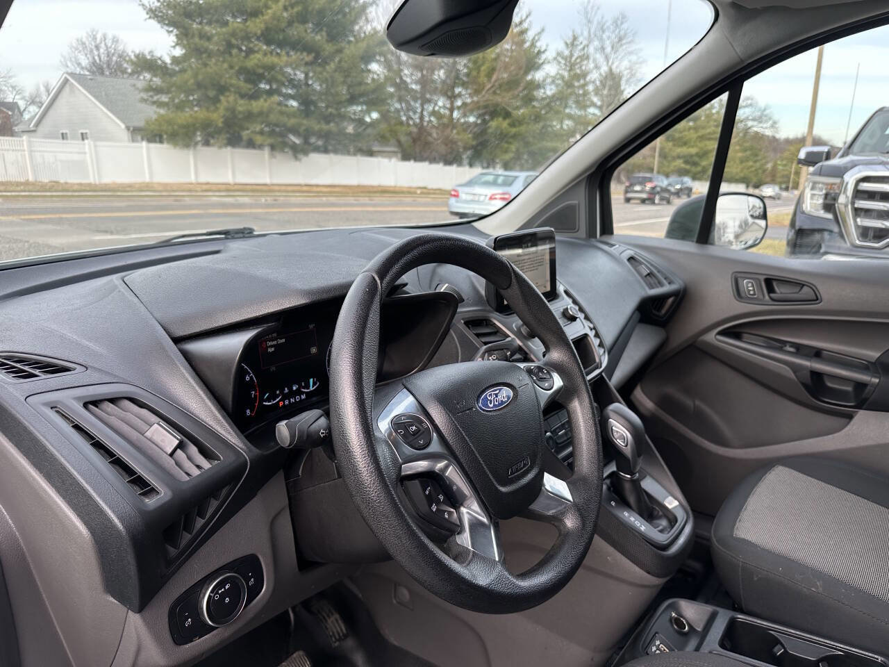 Used 2019 Ford Transit Connect XL image 10