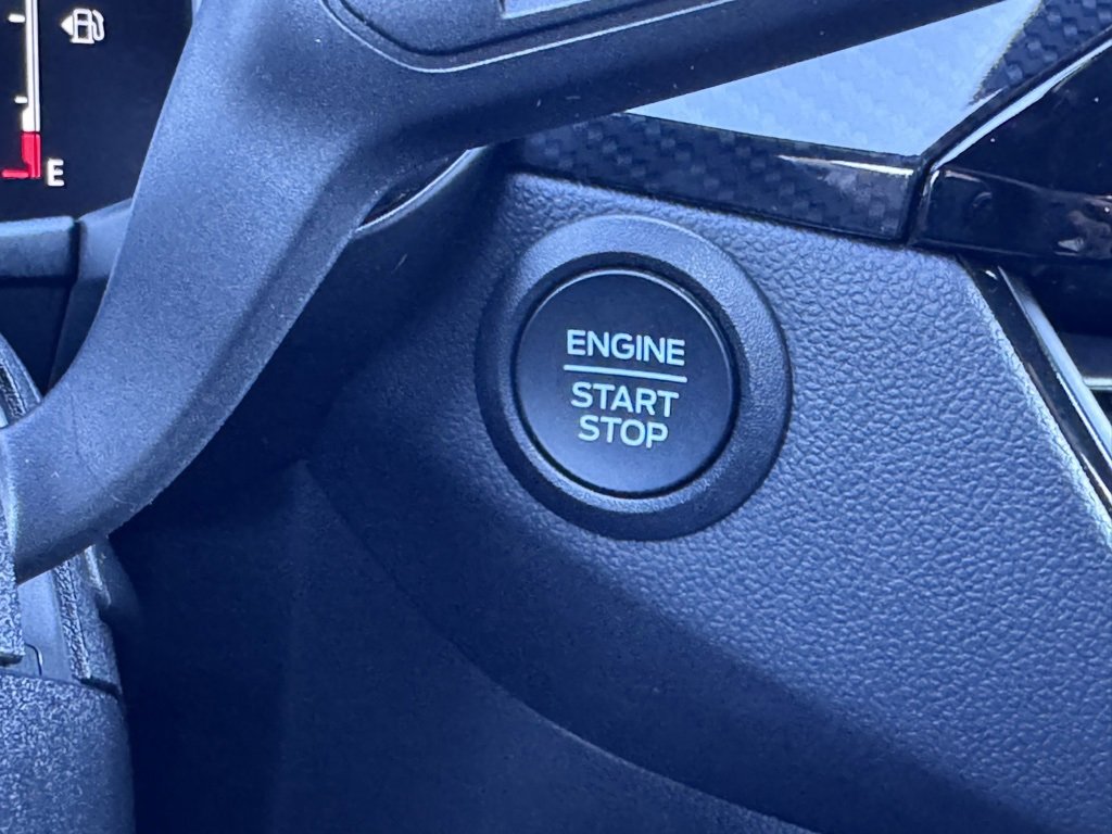 Used 2025 Ford Escape ST-Line Select image 6