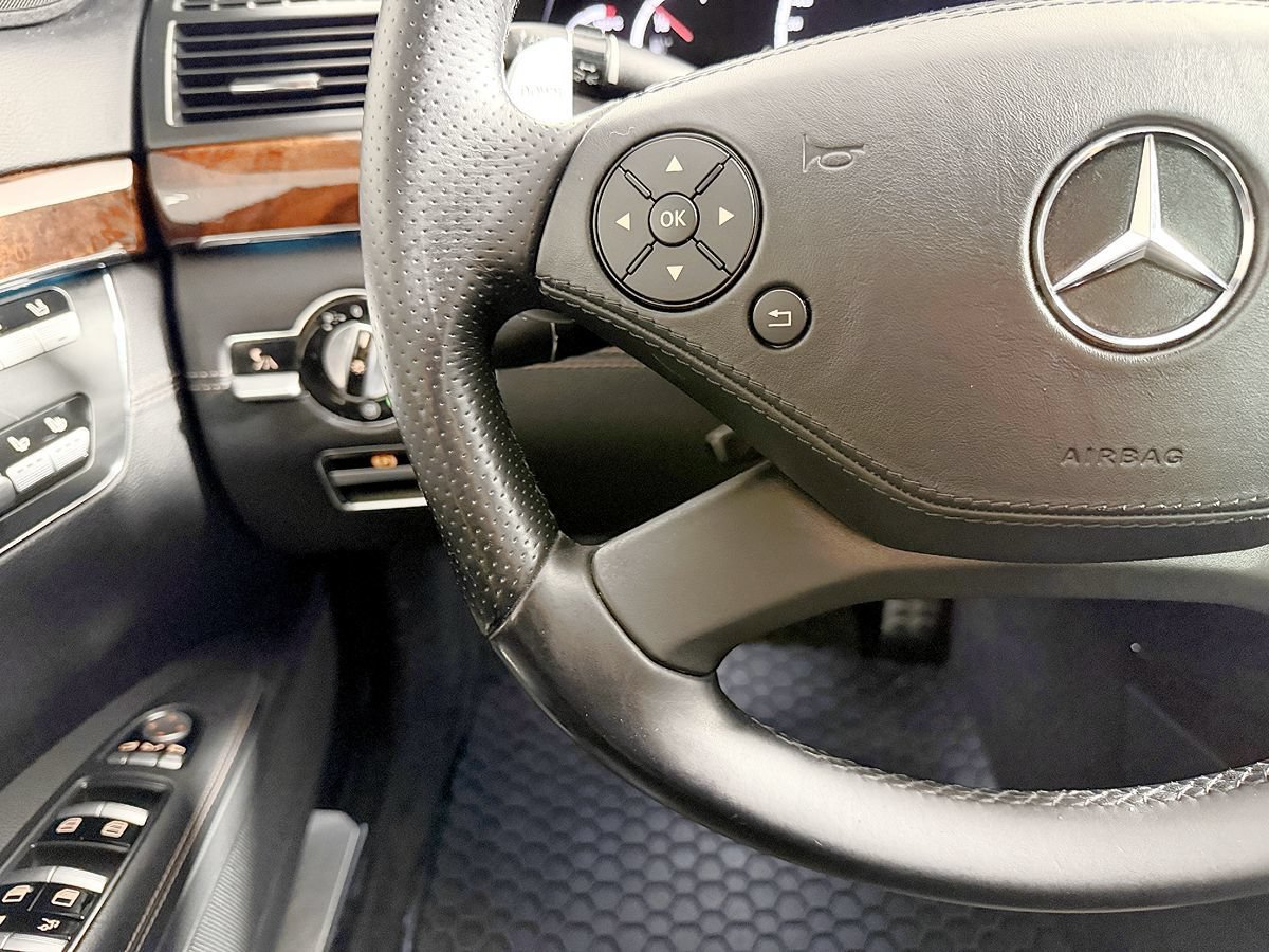 Used 2012 Mercedes-Benz S 63 AMG image 62