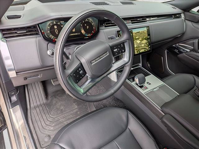 New 2026 Land Rover Range Rover Long Wheelbase Autobiography AWD/4WD image 3