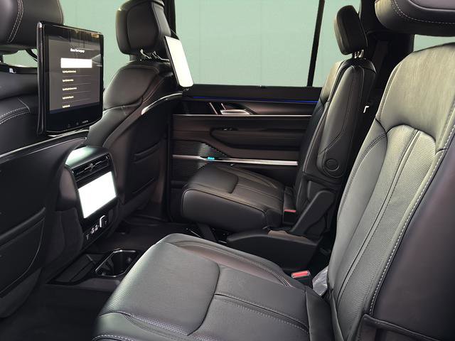 New 2026 Jeep Grand Wagoneer Summit w/ Rear Seat Video Group I image 21