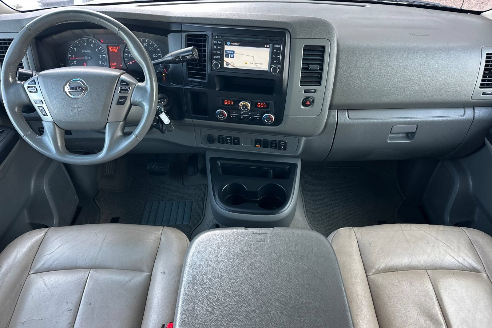 Used 2019 Nissan NV 3500 SL RWD image 14