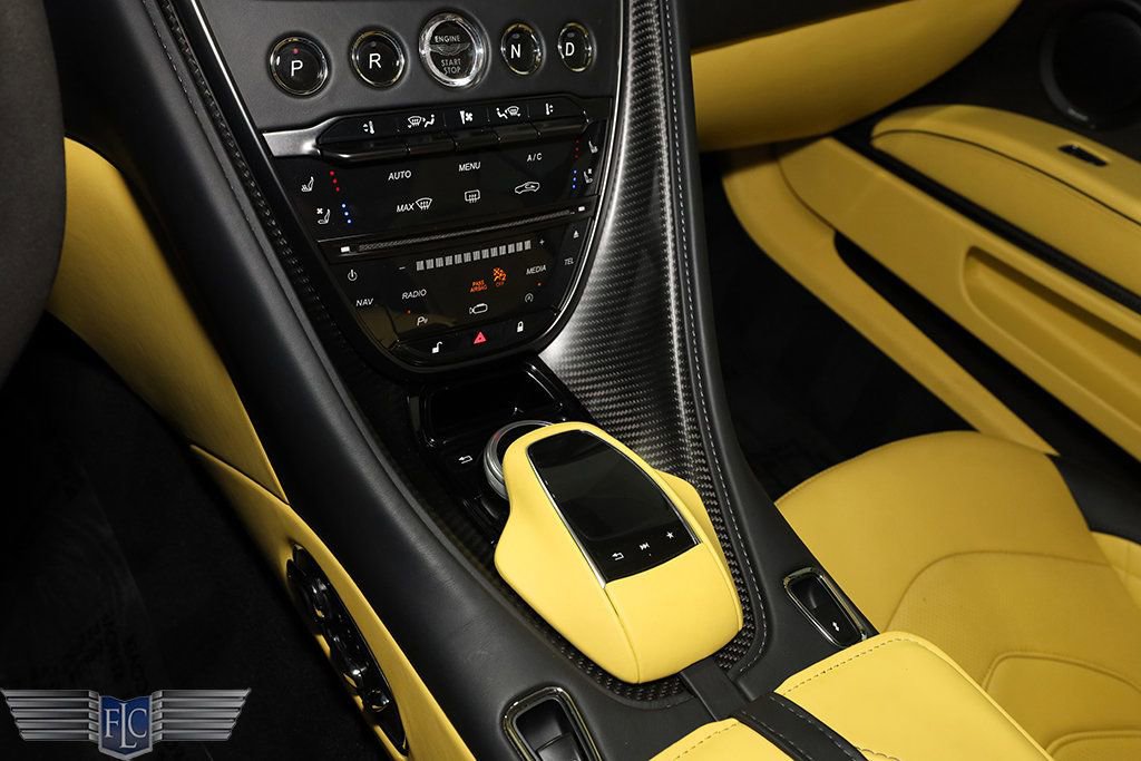 Used 2023 Aston Martin DBS Superleggera Volante image 38