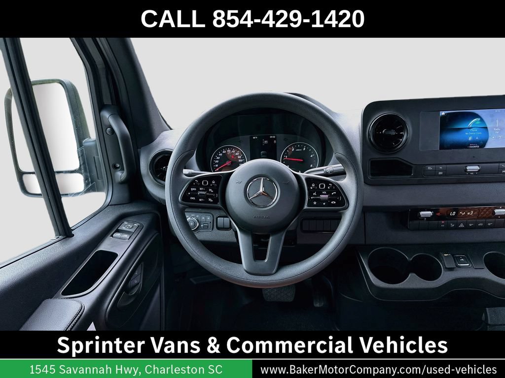 Used 2023 Mercedes-Benz Sprinter 3500 image 22