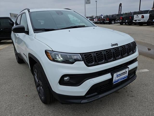 New 2026 Jeep Compass Latitude image 40