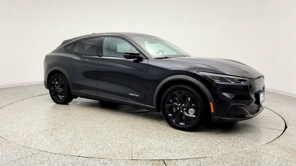 Used 2024 Ford Mustang Mach-E Select w/ Comfort Package Lite image 3