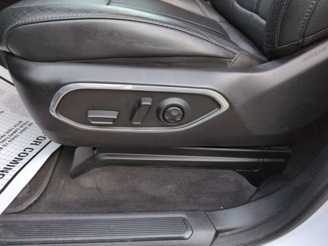 Used 2023 Jeep Wagoneer Series II AWD/4WD image 12