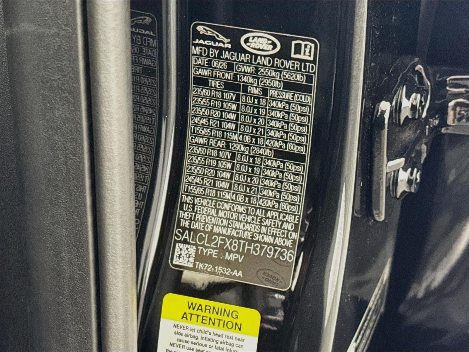 New 2026 Land Rover Discovery Sport Landmark AWD/4WD image 34