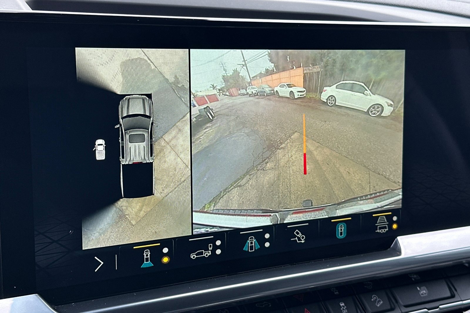 Used 2023 GMC Sierra 1500 SLT w/ SLT Premium Plus Package image 23