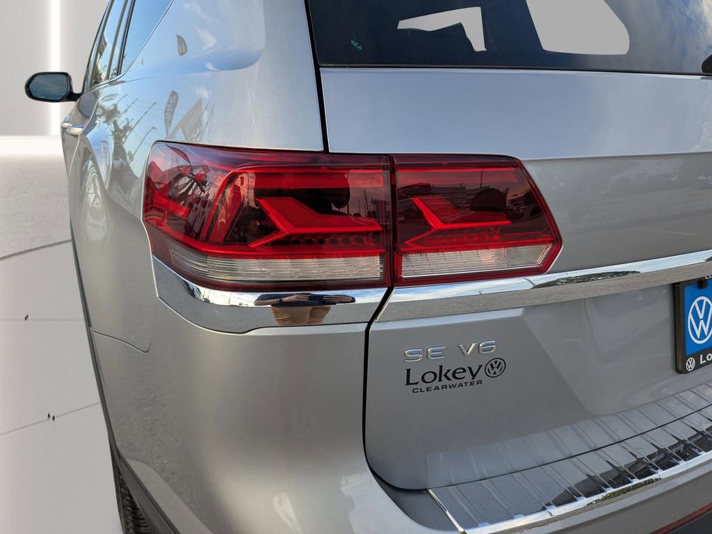Certified 2021 Volkswagen Atlas SE w/ Towing Package FWD image 9