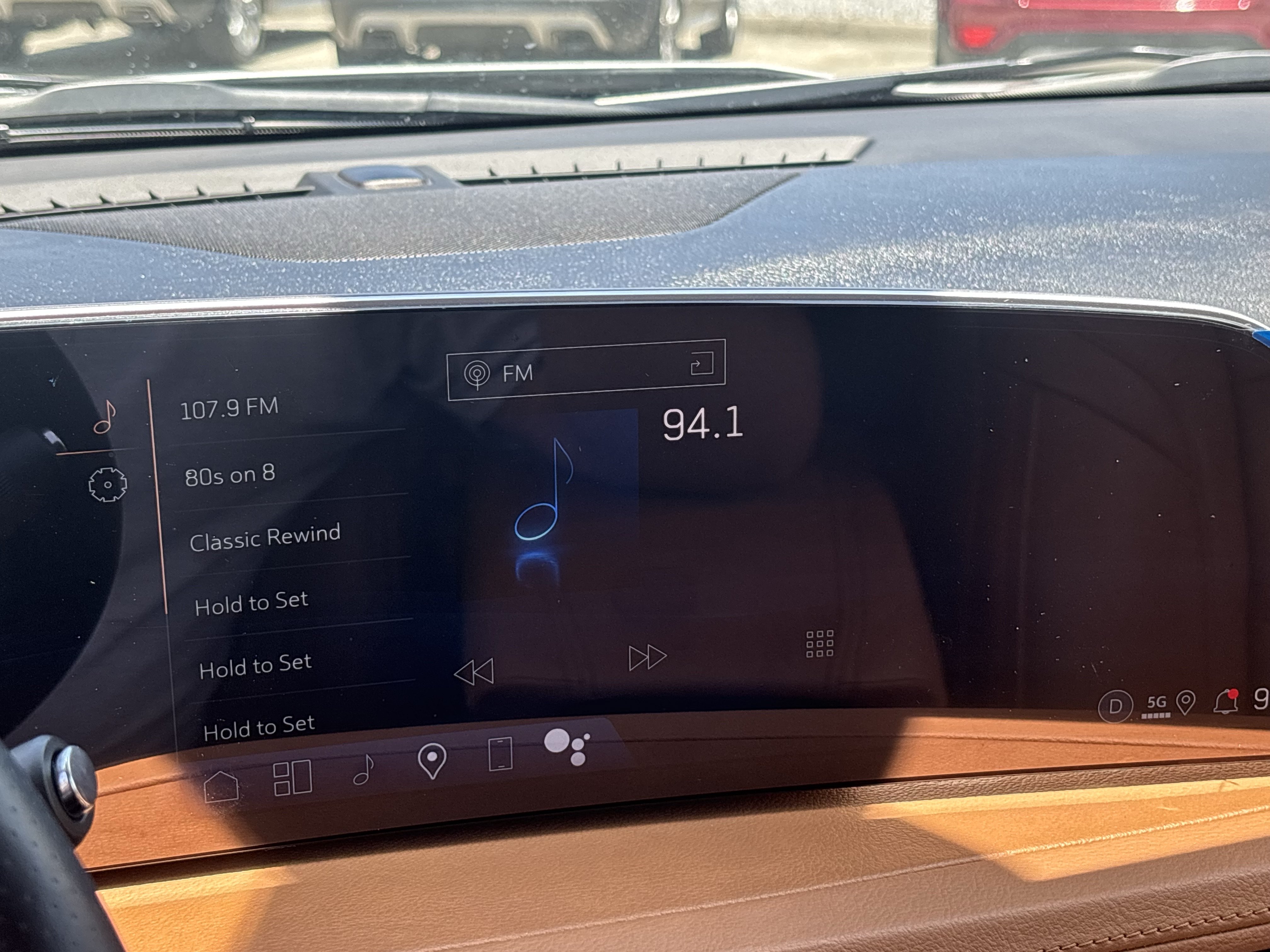 Certified 2025 Cadillac XT4 Sport AWD/4WD image 24