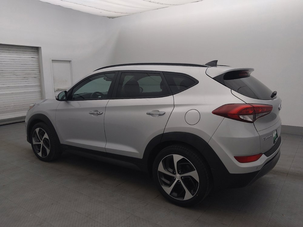 Used 2016 Hyundai Tucson Limited w/ Option Group 03 FWD image 3