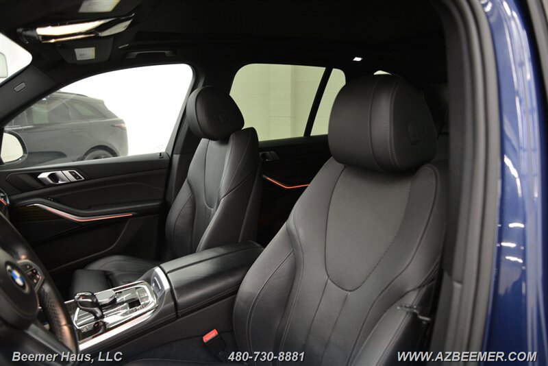 Used 2019 BMW X5 xDrive40i w/ M Sport Package AWD/4WD image 13