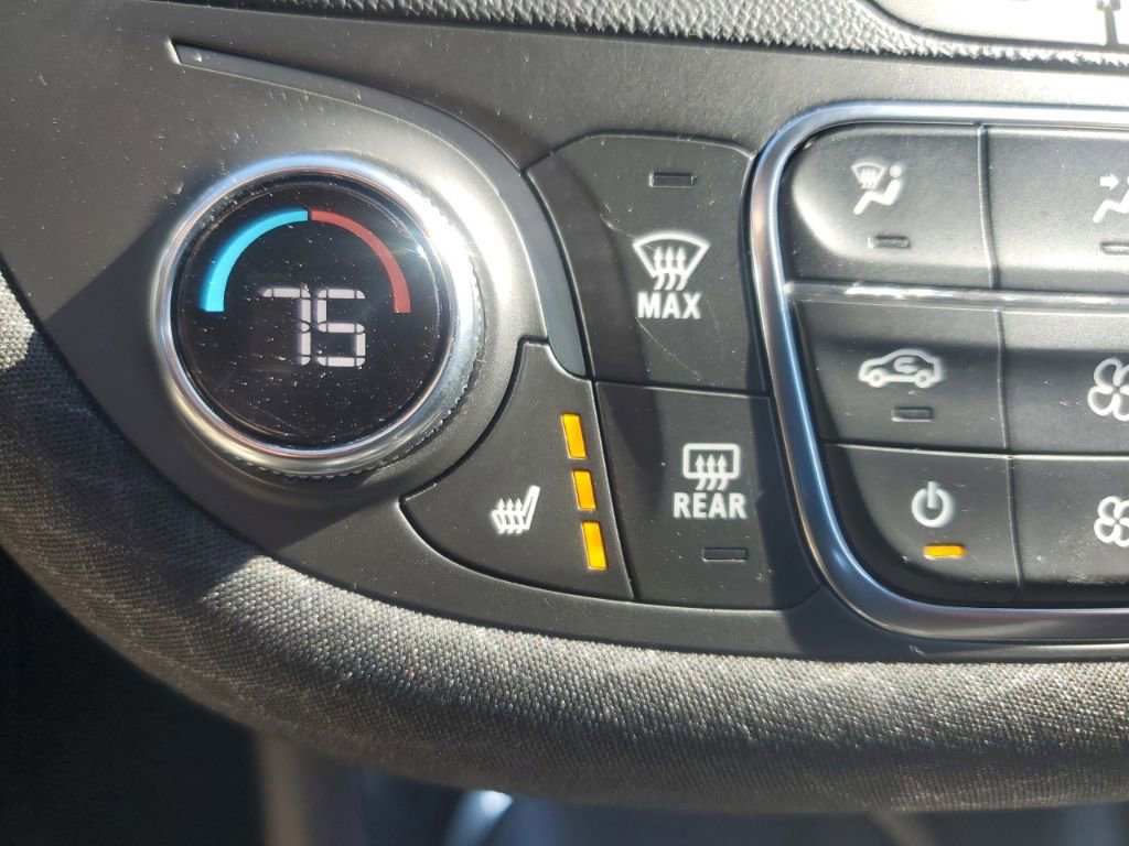 Used 2023 Chevrolet Malibu LT image 24