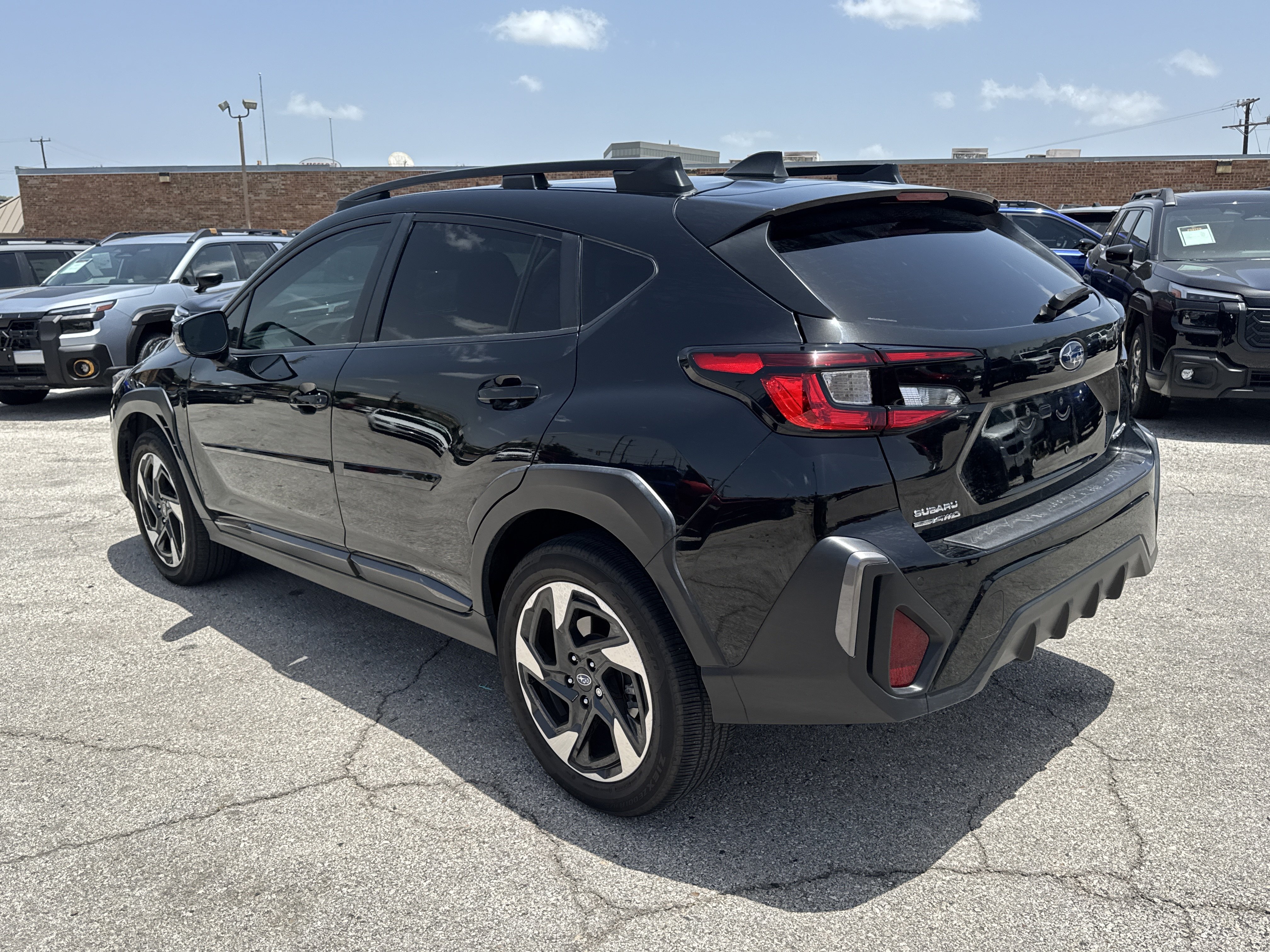 Certified 2024 Subaru Crosstrek 2.5i Limited w/ Crosstrek Mirror Package AWD/4WD image 5