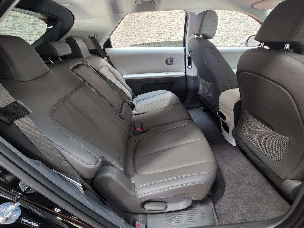 New 2026 Hyundai Ioniq 5 SEL image 13