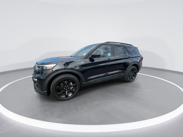 Used 2024 Ford Explorer ST-Line w/ Class IV Trailer Tow Package AWD/4WD image 4