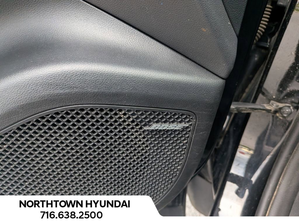 Used 2022 Hyundai Santa Cruz Limited image 35