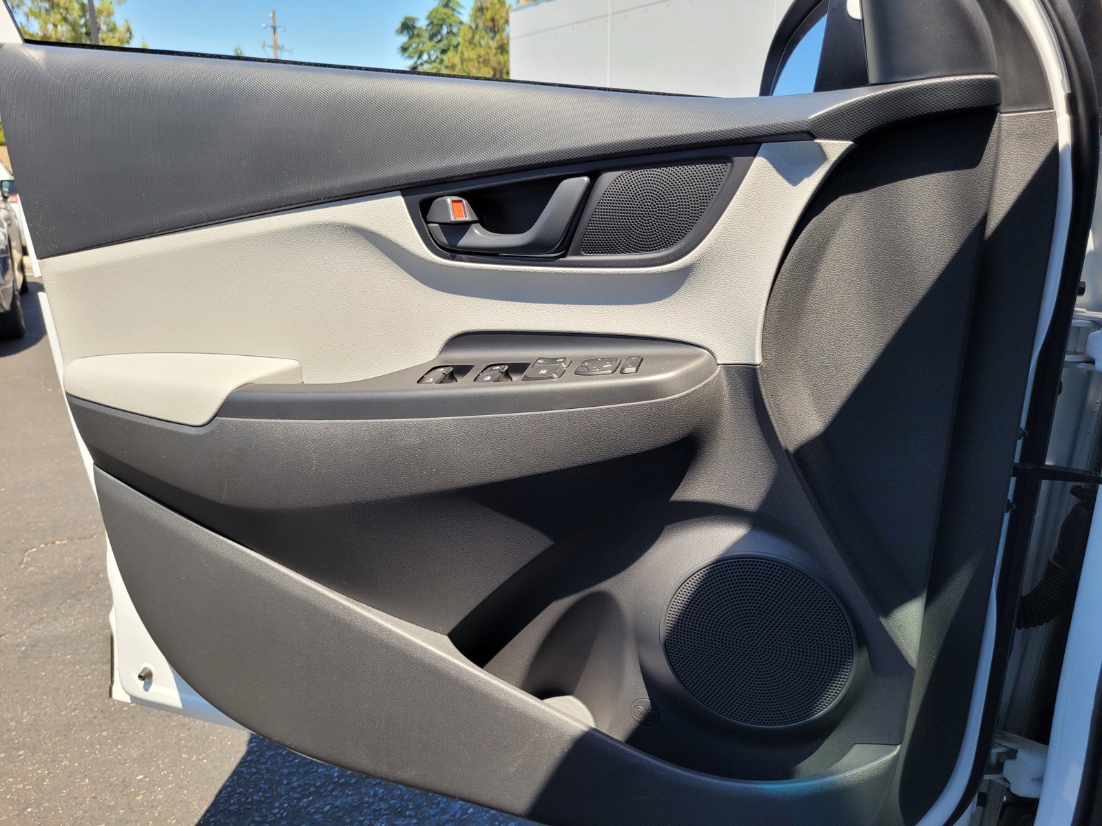 Used 2023 Hyundai Kona SEL w/ Cargo Package AWD/4WD image 25