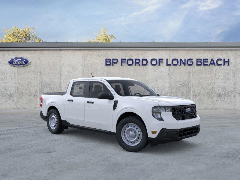 New 2025 Ford Maverick XL image 7