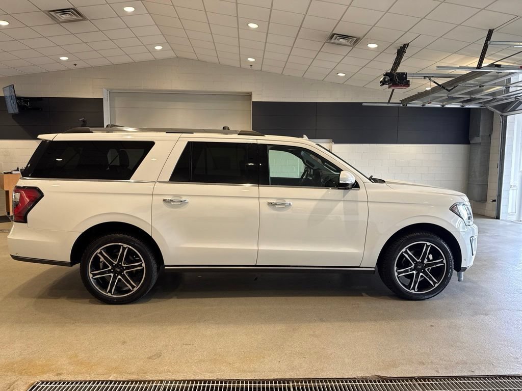 Used 2020 Ford Expedition Max Limited w/ Special Edition Package AWD/4WD image 8