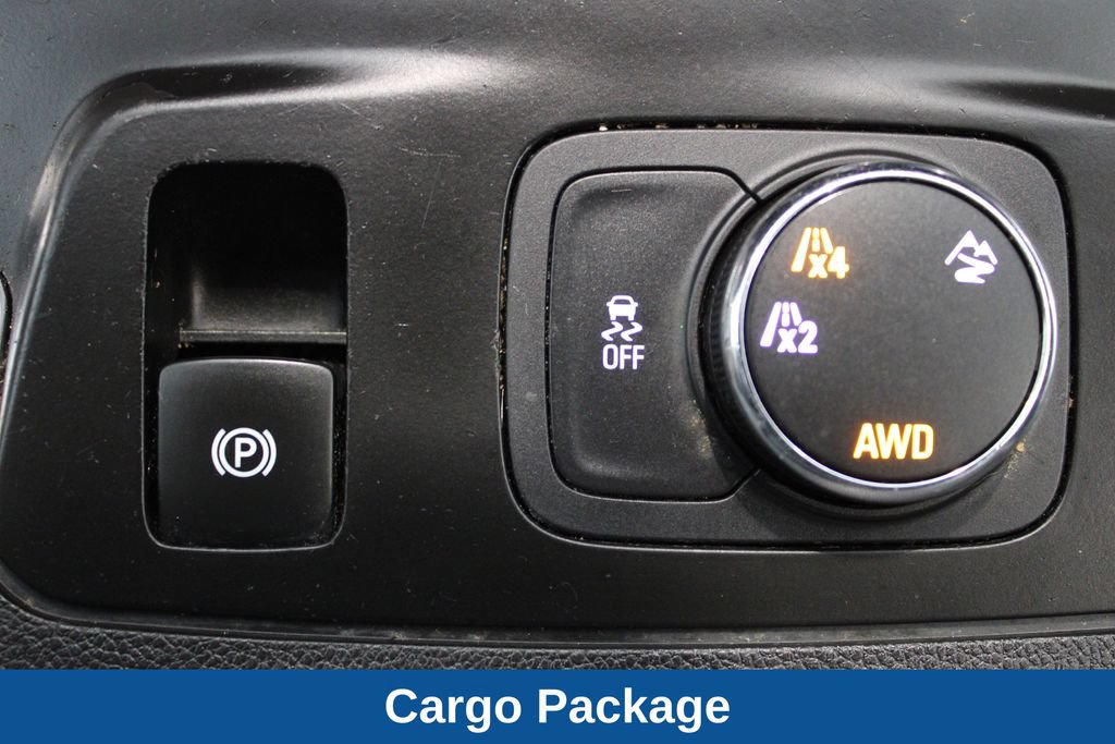Used 2019 Chevrolet Traverse LT w/ LPO, Cargo Package AWD/4WD image 18