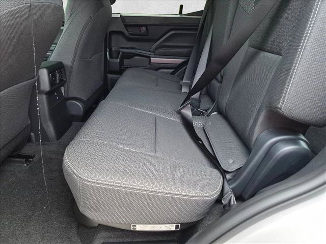 New 2026 Toyota 4Runner SR5 AWD/4WD image 13