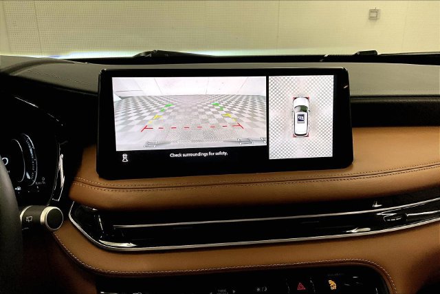 Used 2024 INFINITI QX60 Sensory AWD/4WD image 30