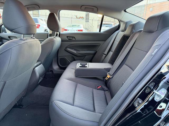 Used 2025 Nissan Altima 2.5 S image 12