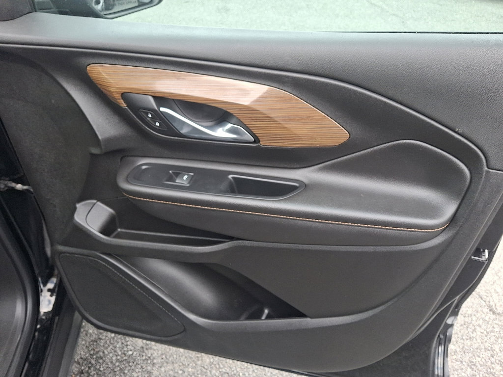 Used 2019 GMC Terrain SLE w/ Driver Convenience Package image 10