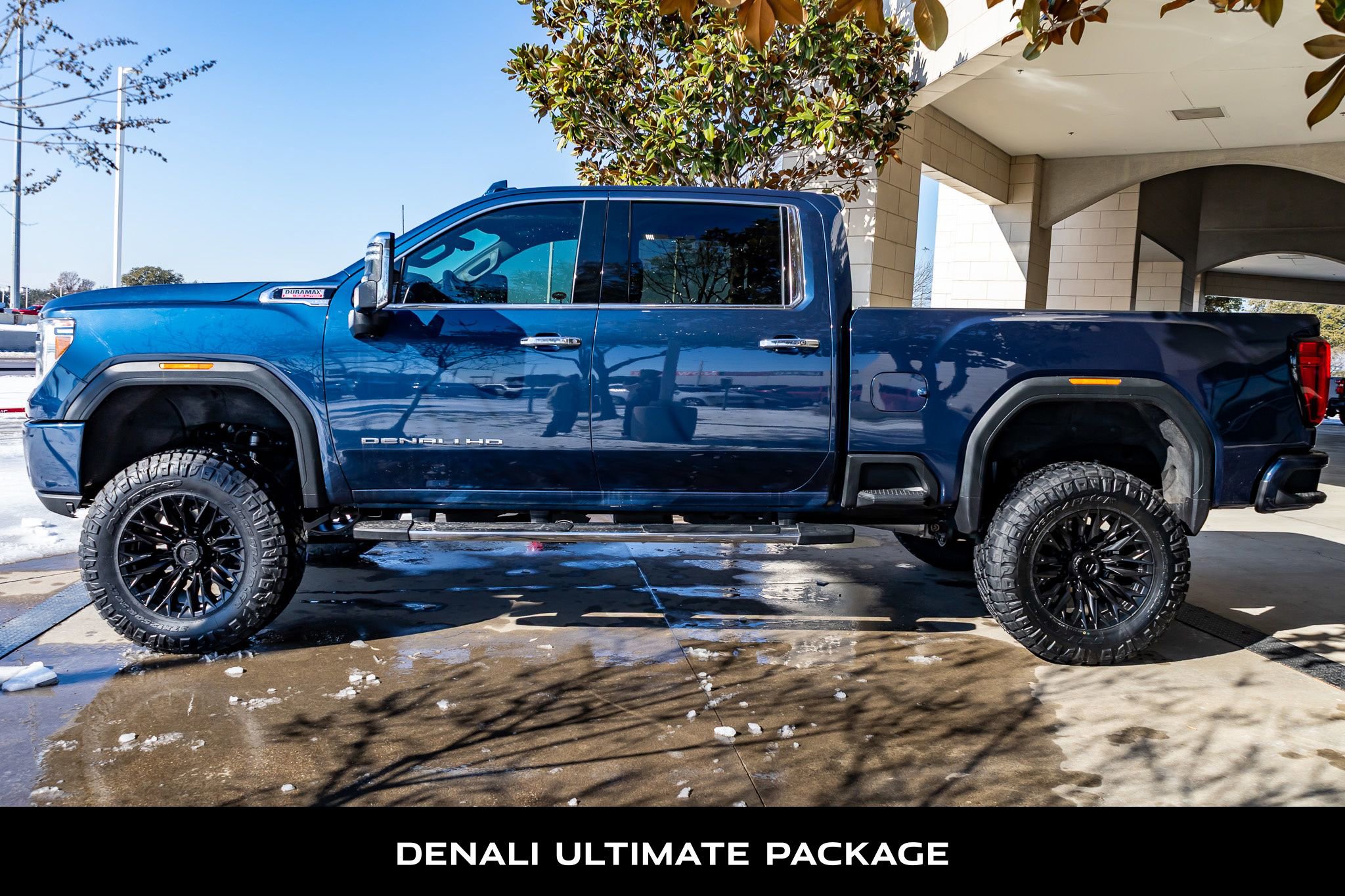 Used 2021 GMC Sierra 2500 Denali w/ Denali Ultimate Package image 6
