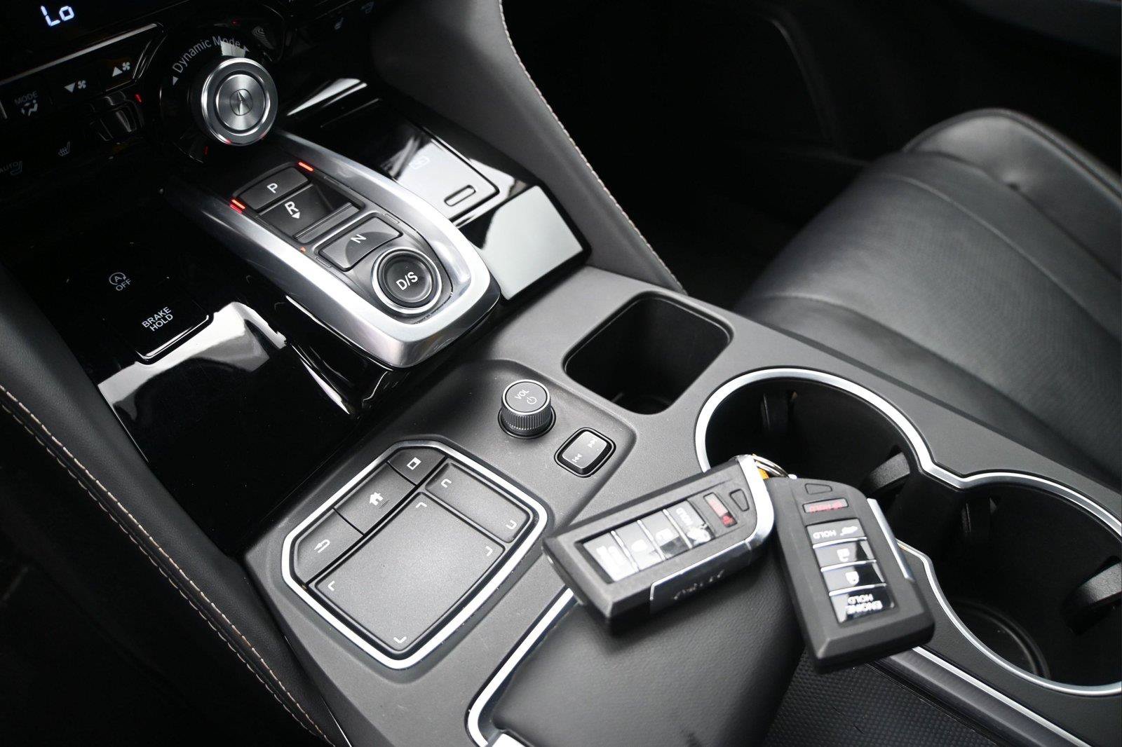 Used 2023 Acura MDX SH-AWD w/ Advance Package image 5