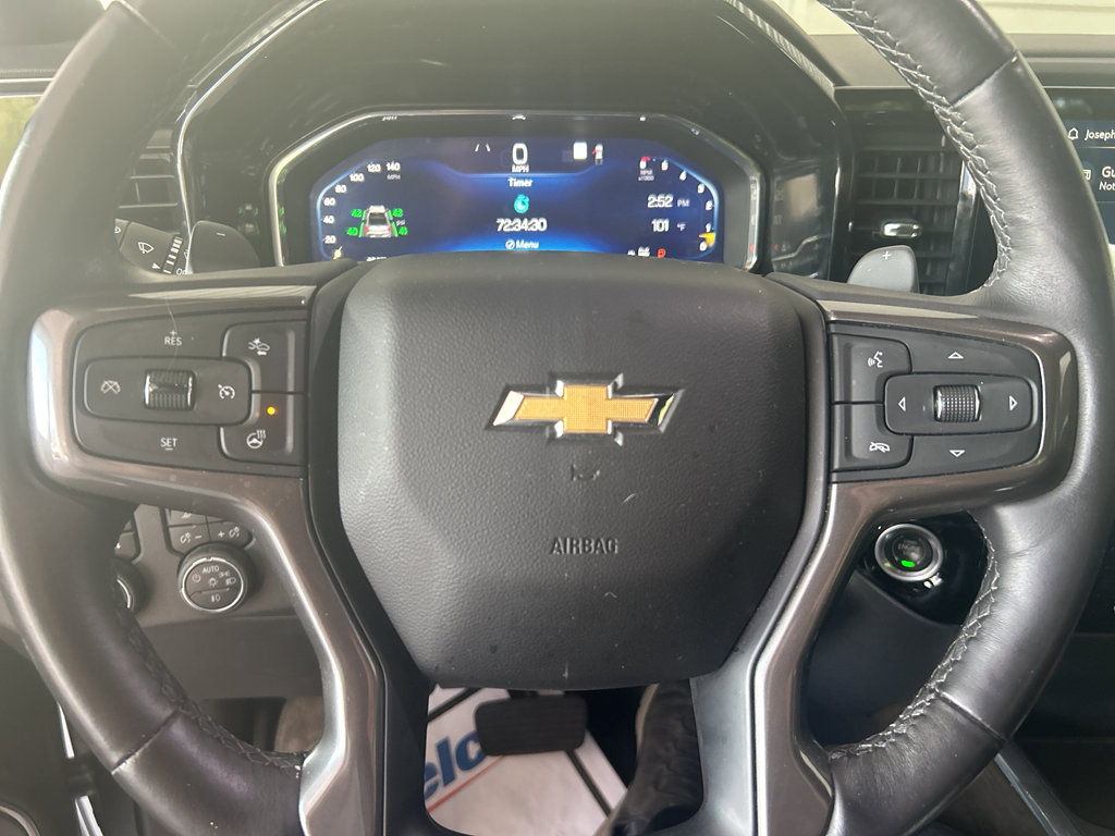 Used 2023 Chevrolet Silverado 1500 High Country w/ Technology Package image 23