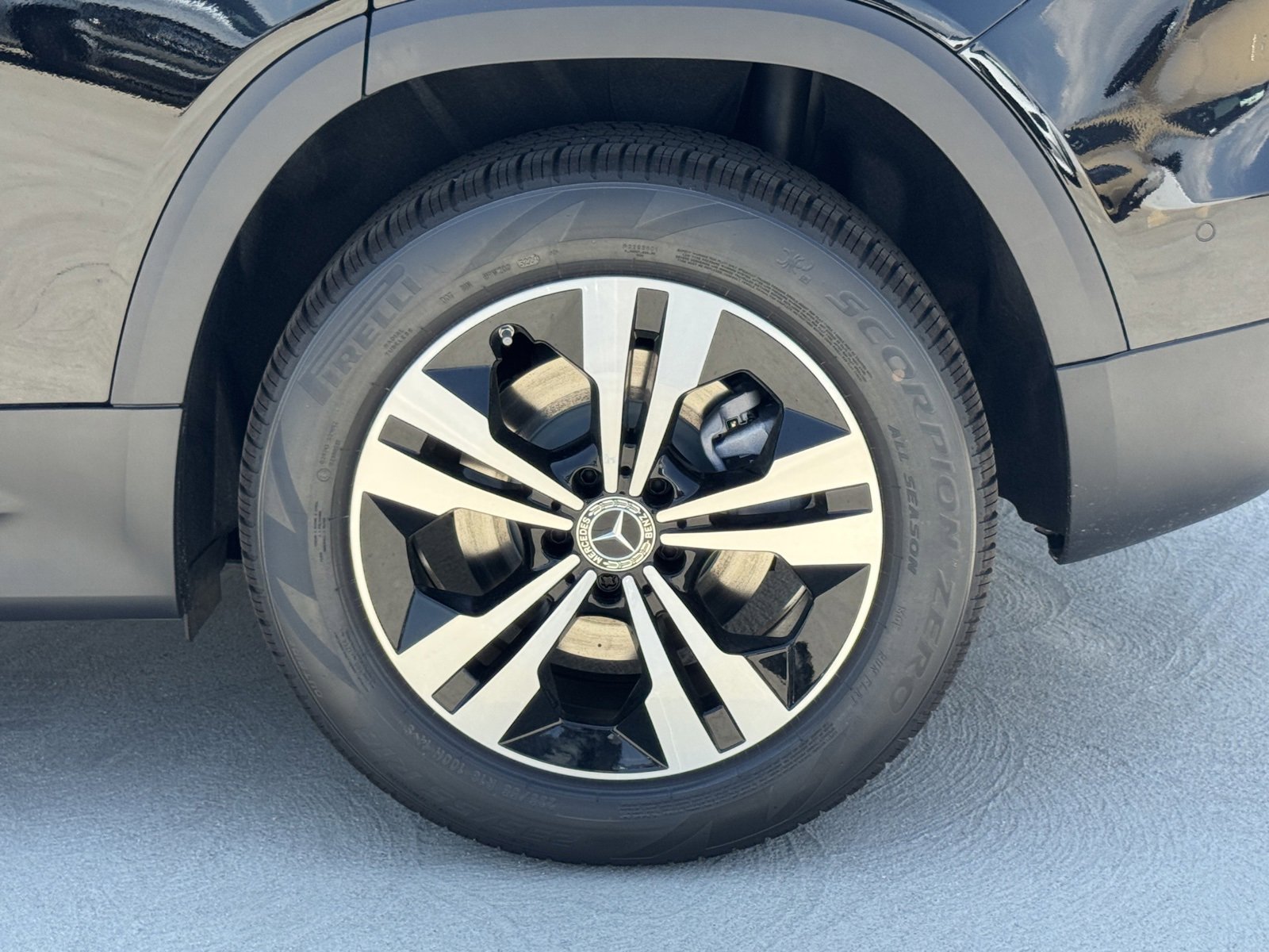 New 2026 Mercedes-Benz GLB 250 image 17