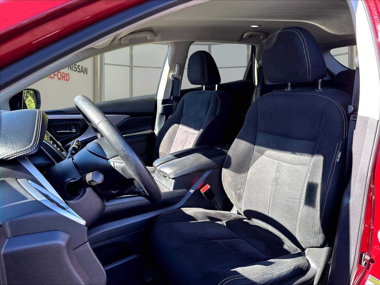 Used 2020 Nissan Murano SV AWD/4WD image 23