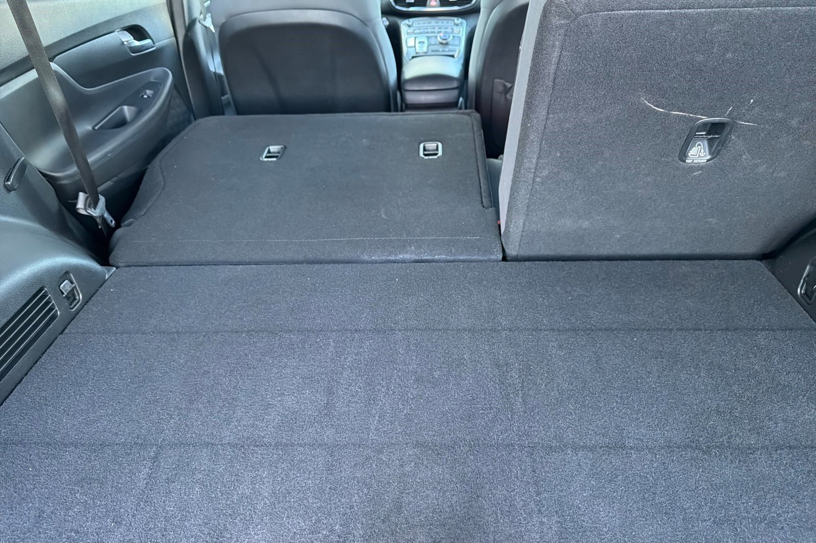 Used 2023 Hyundai Santa Fe SEL image 34