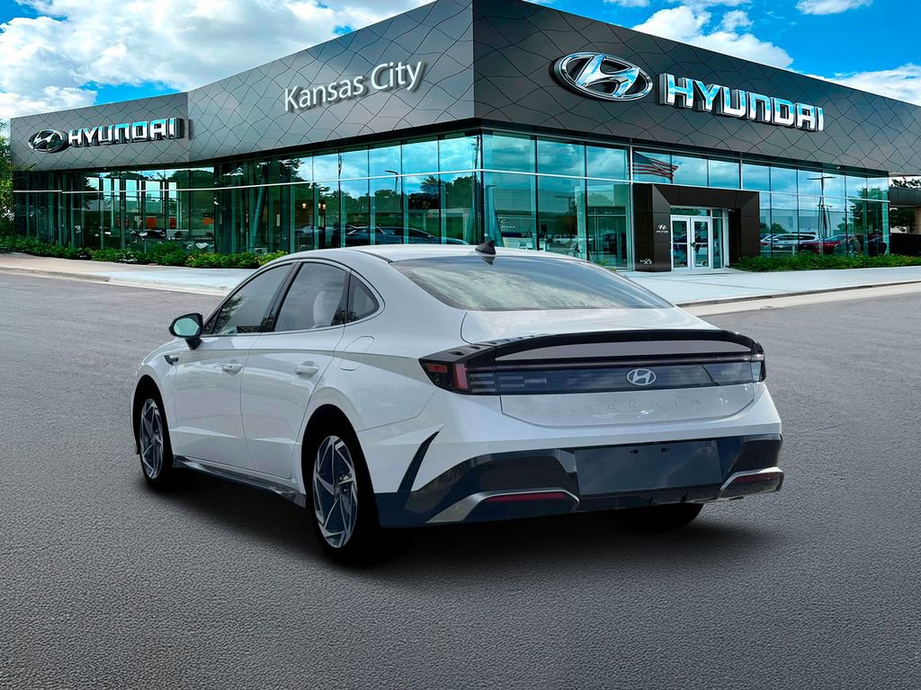 New 2026 Hyundai Sonata SEL FWD image 5