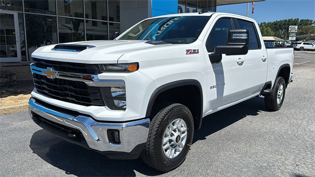 New 2025 Chevrolet Silverado 2500 LT w/ All Star Edition