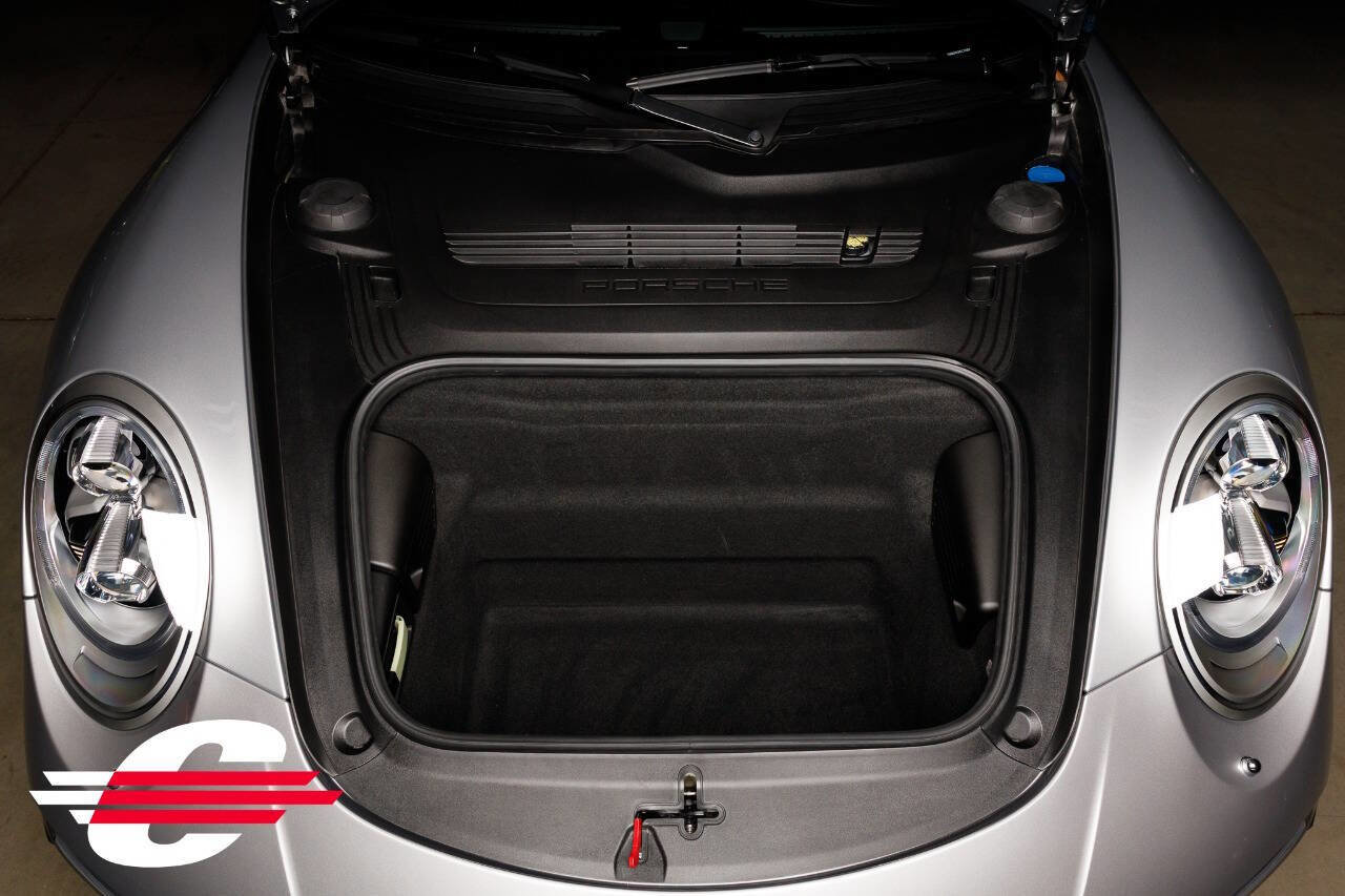 Used 2017 Porsche 911 Carrera 4S image 12