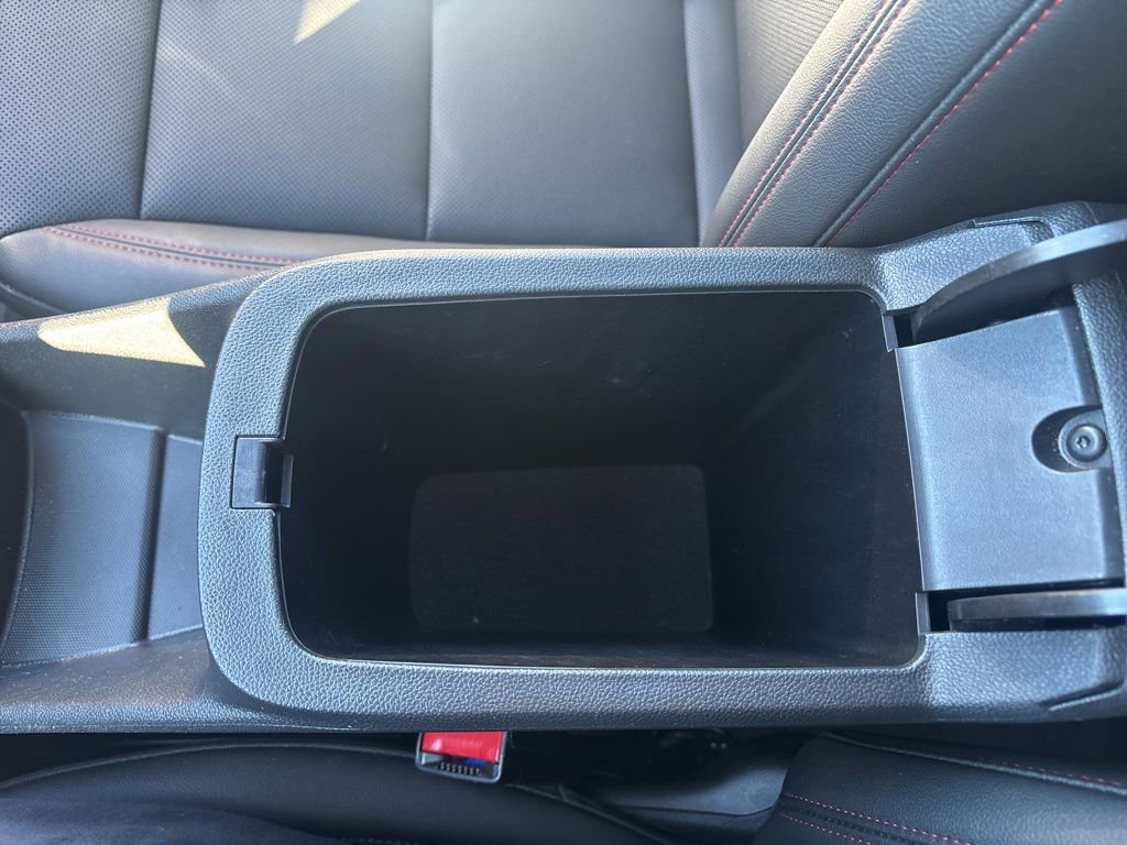 Used 2025 Chevrolet Trax RS w/ Sunroof Package image 31