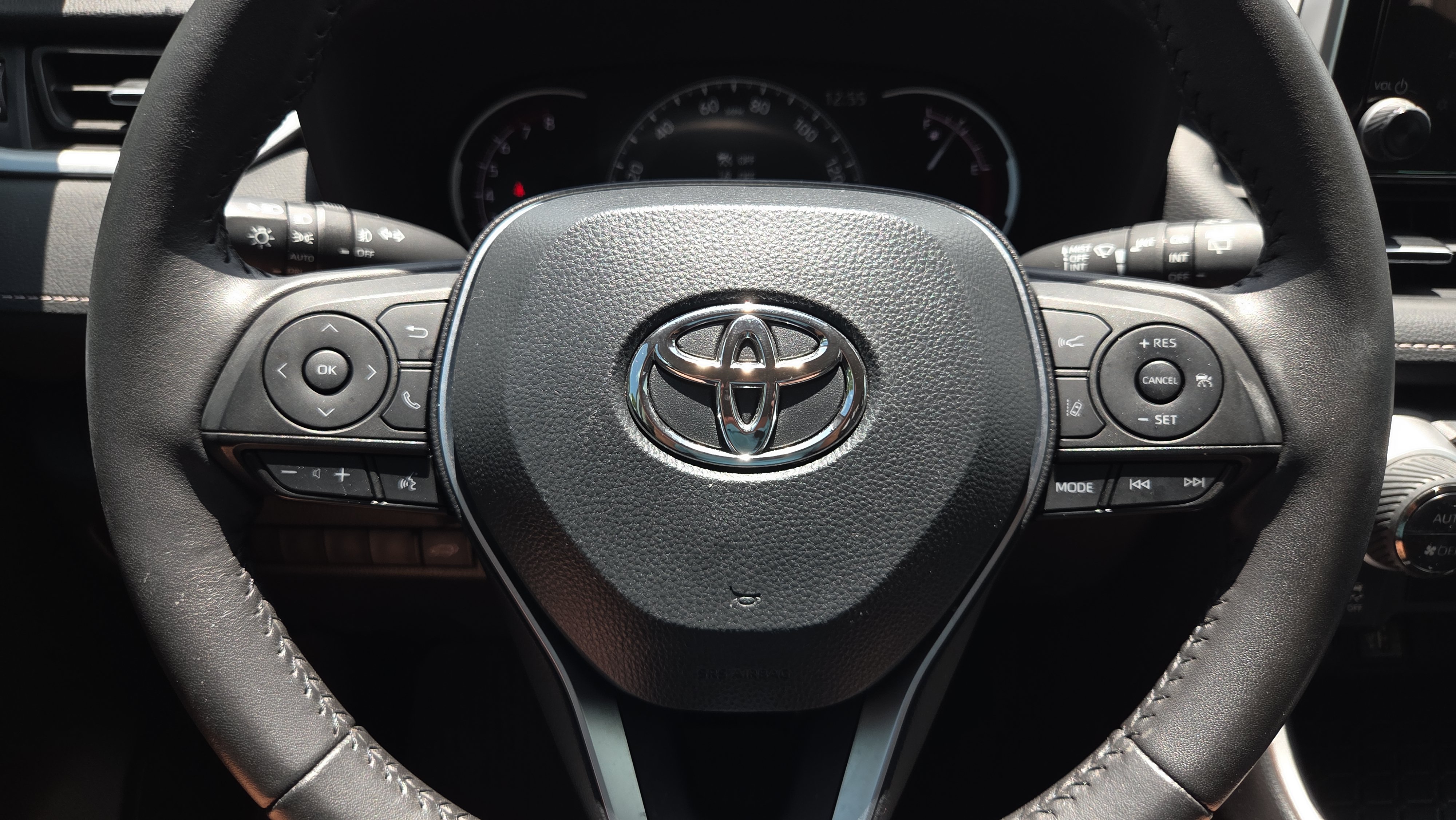 Certified 2024 Toyota RAV4 XLE Premium FWD image 28