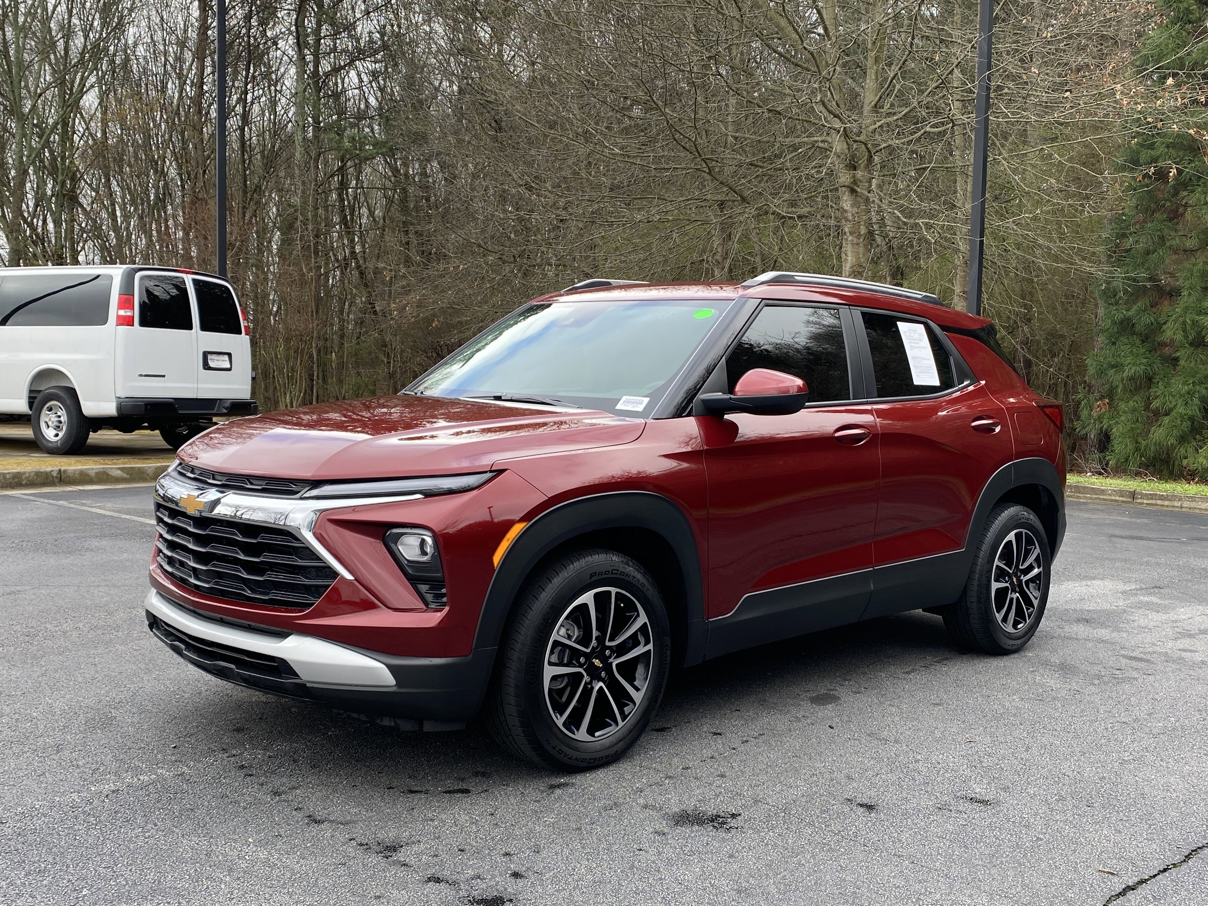 Used 2024 Chevrolet TrailBlazer LT w/ LT Cold Weather Package image 5